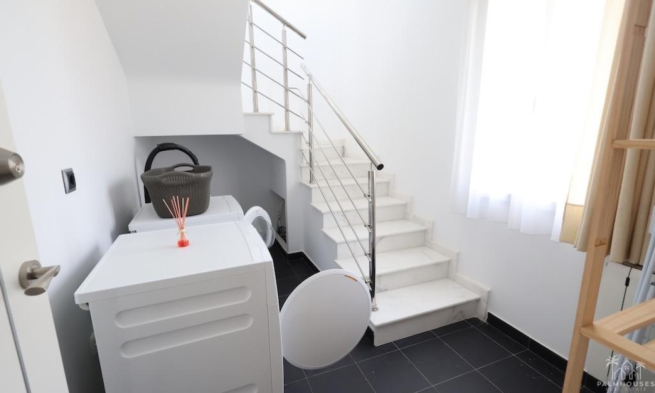 Resale - Villa - Orihuela Costa - Costa Blanca