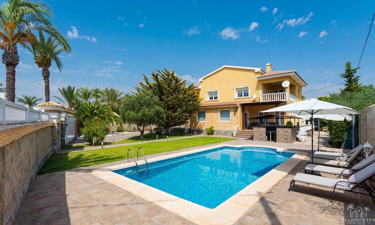 Resale - Villa - Orihuela Costa - Costa Blanca