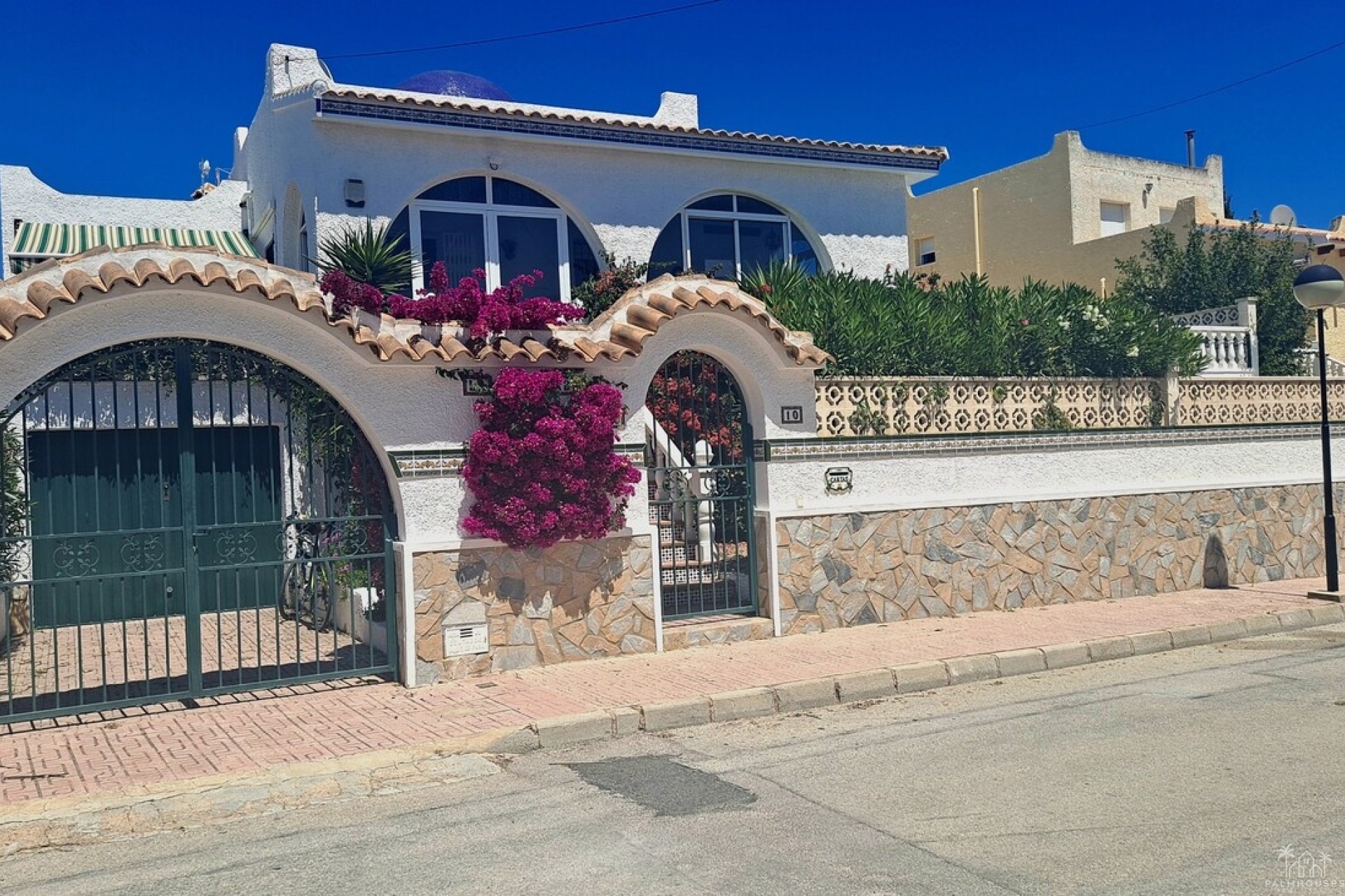Resale - Villa - Orihuela Costa - Costa Blanca