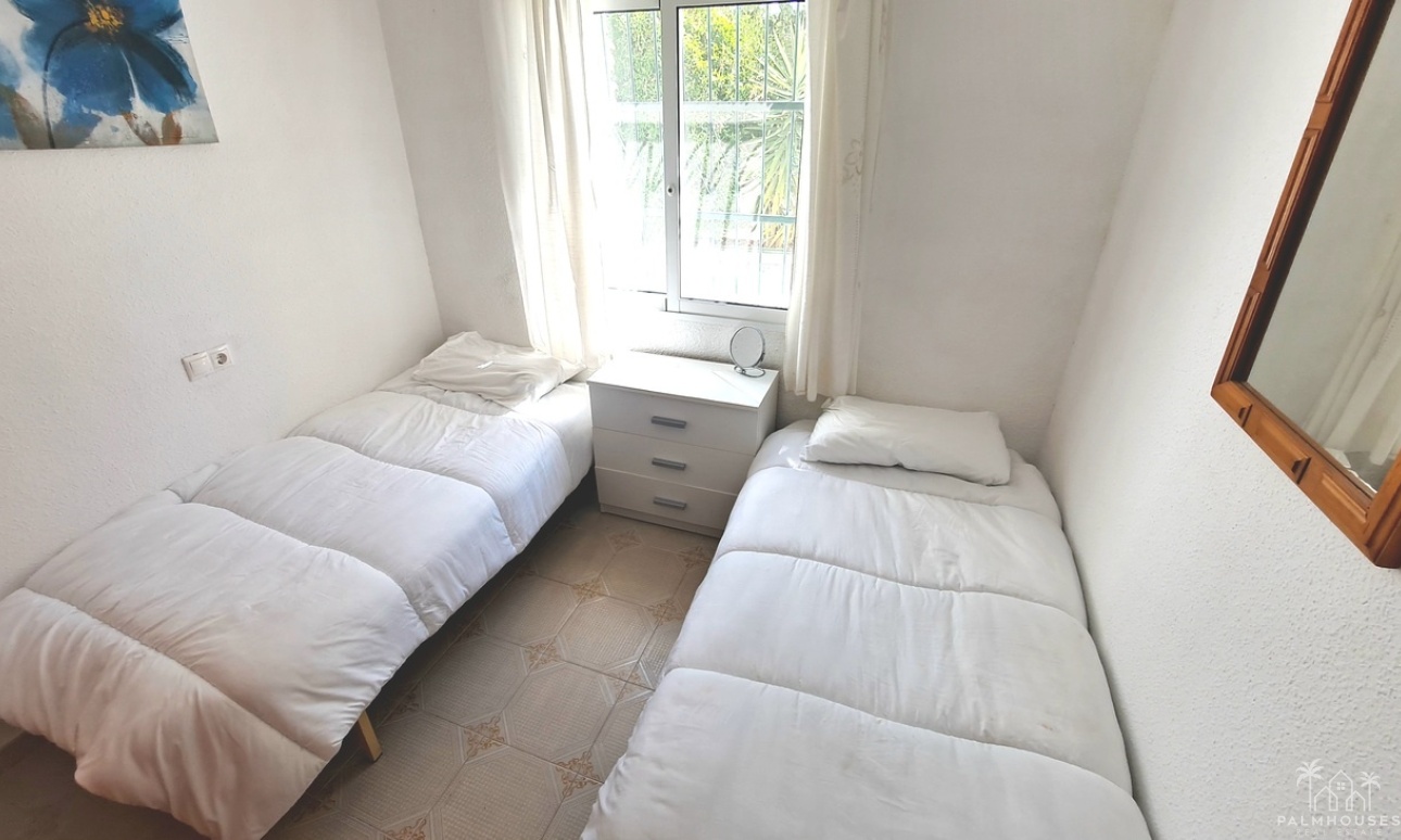Resale - Villa - Orihuela Costa - Costa Blanca