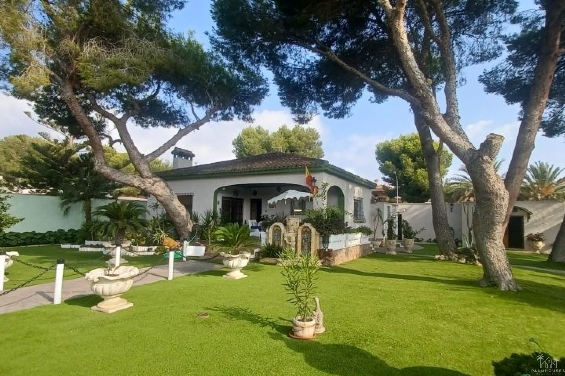 Resale - Villa - Orihuela Costa - Costa Blanca