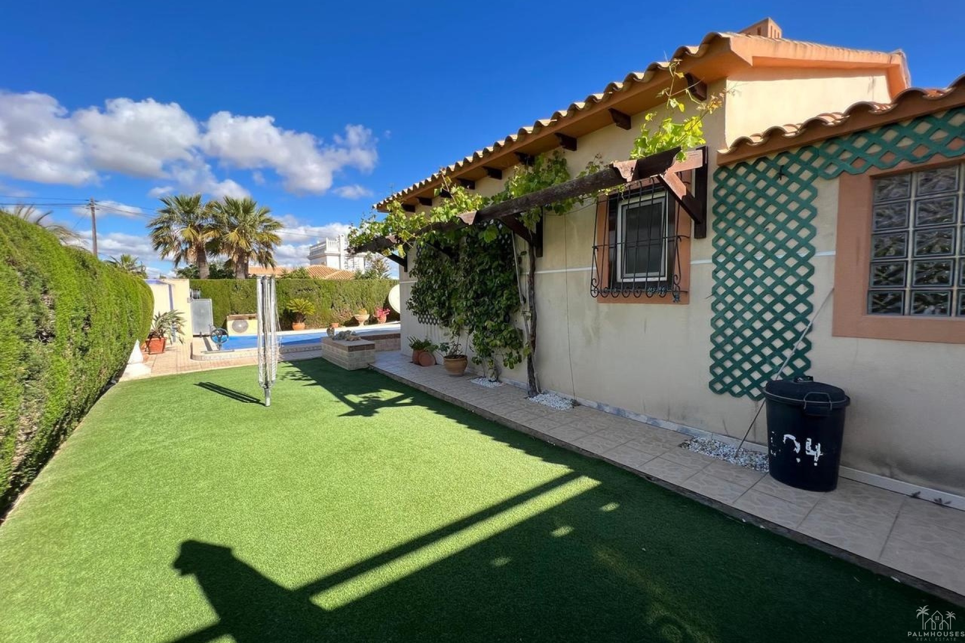 Resale - Villa - Orihuela Costa - Costa Blanca