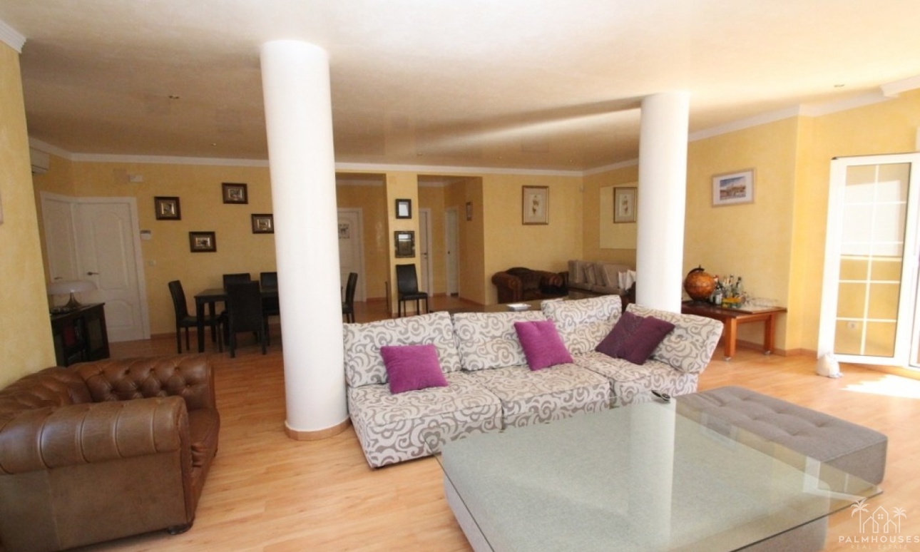 Resale - Villa - Orihuela Costa - Costa Blanca