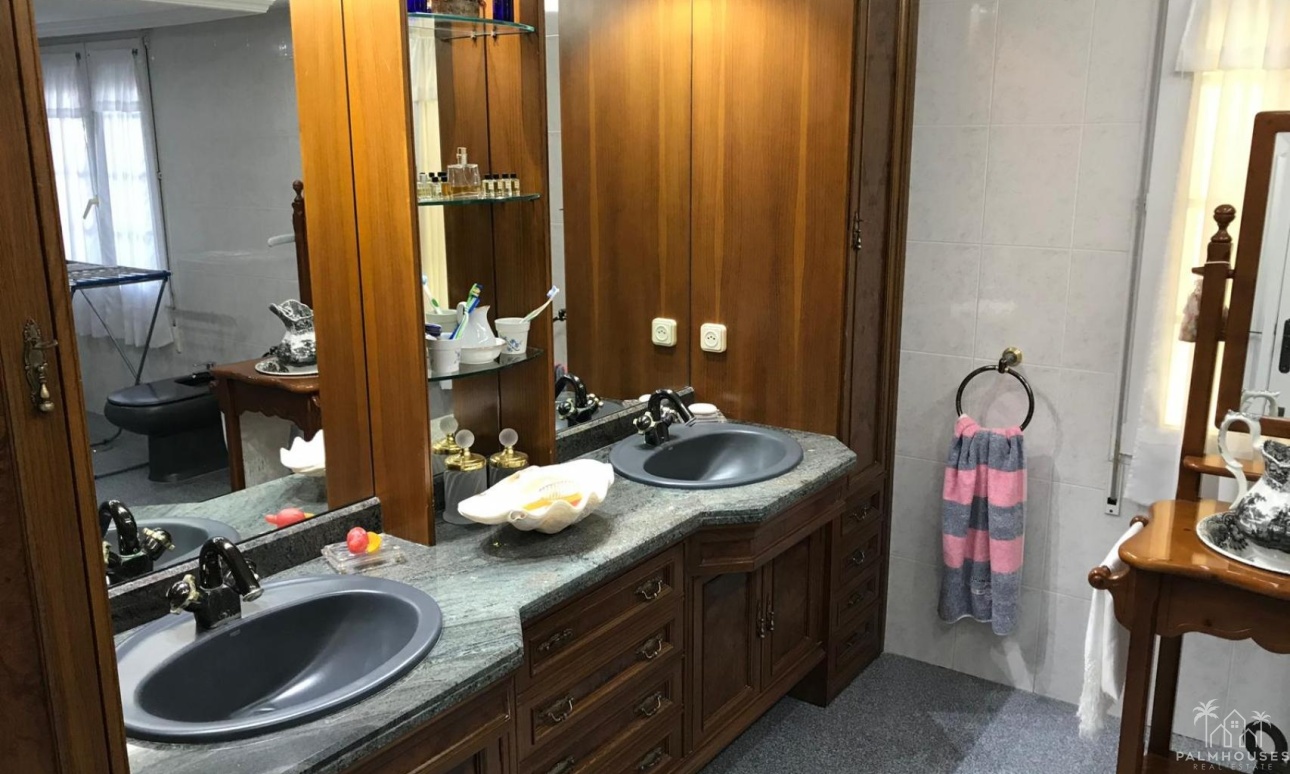 Resale - Villa - Orihuela Costa - Costa Blanca