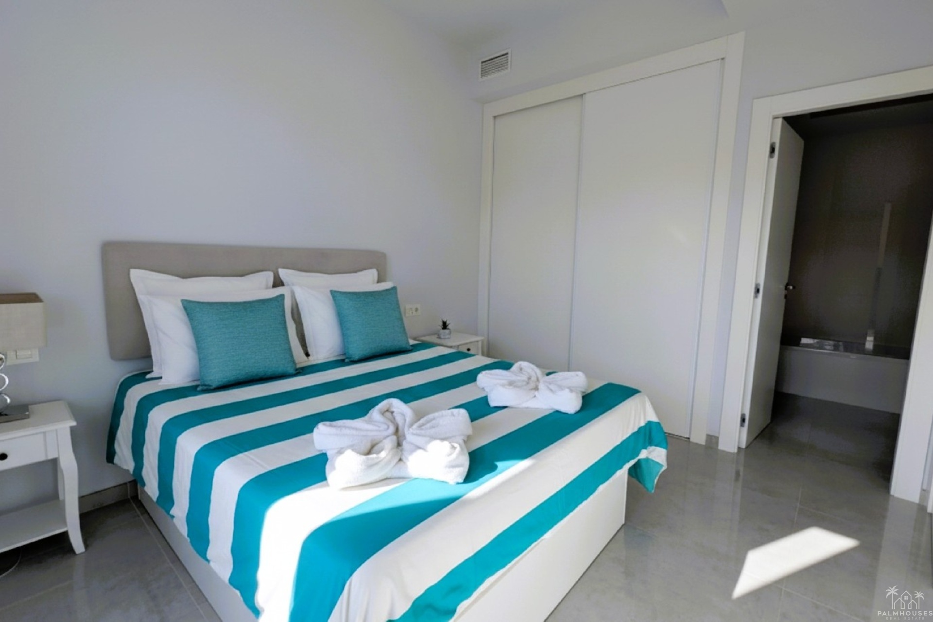 Resale - Villa - Orihuela Costa - Costa Blanca