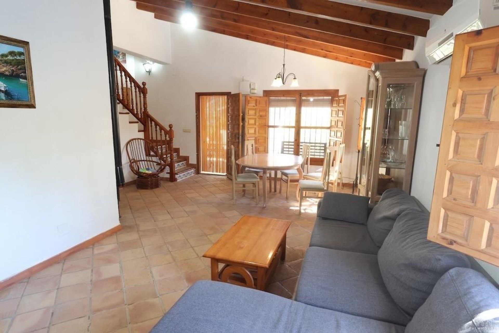 Resale - Villa - Orihuela Costa - Costa Blanca