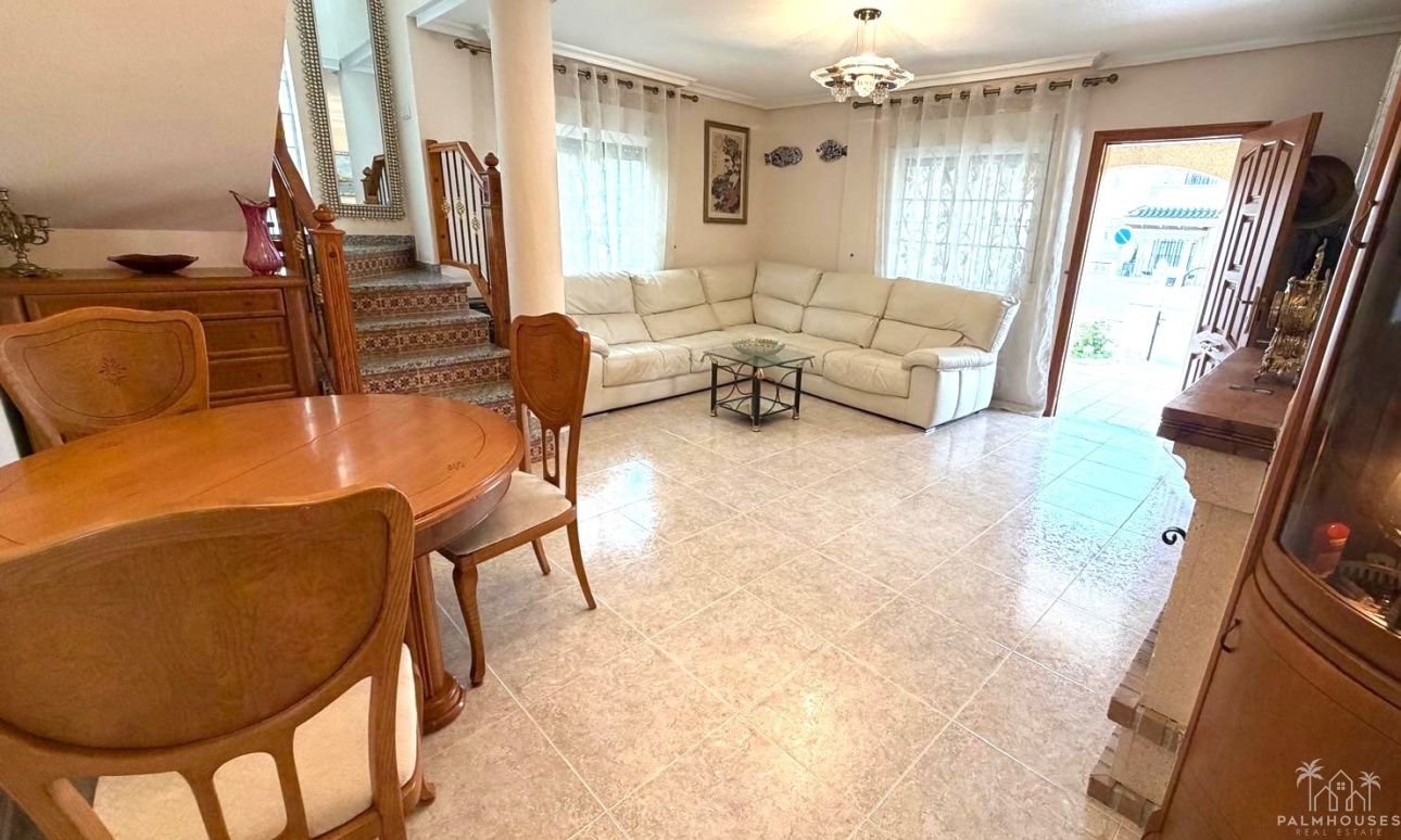 Resale - Villa - Orihuela Costa - Costa Blanca