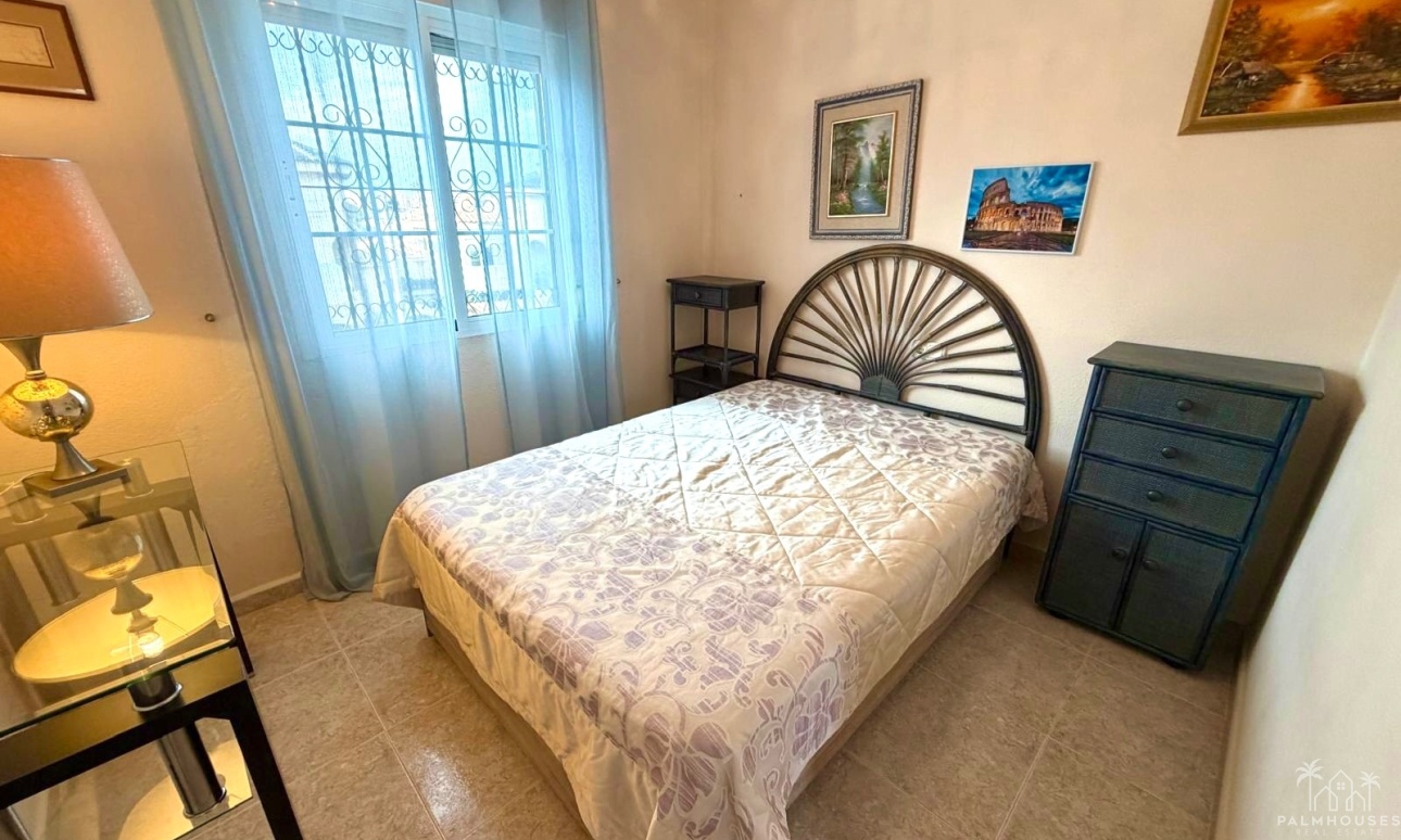 Resale - Villa - Orihuela Costa - Costa Blanca