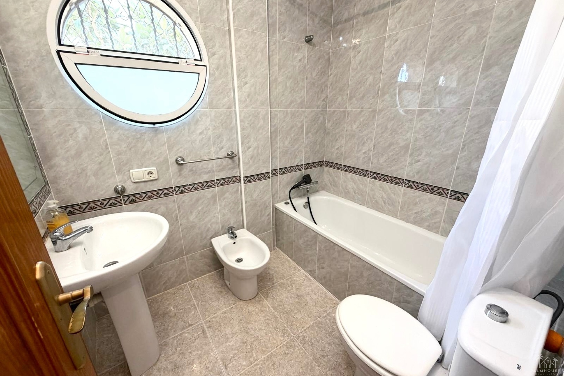 Resale - Villa - Orihuela Costa - Costa Blanca