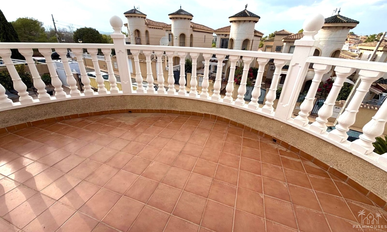 Resale - Villa - Orihuela Costa - Costa Blanca