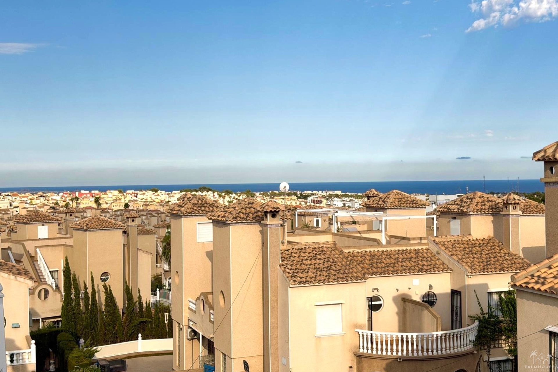Resale - Villa - Orihuela Costa - Costa Blanca