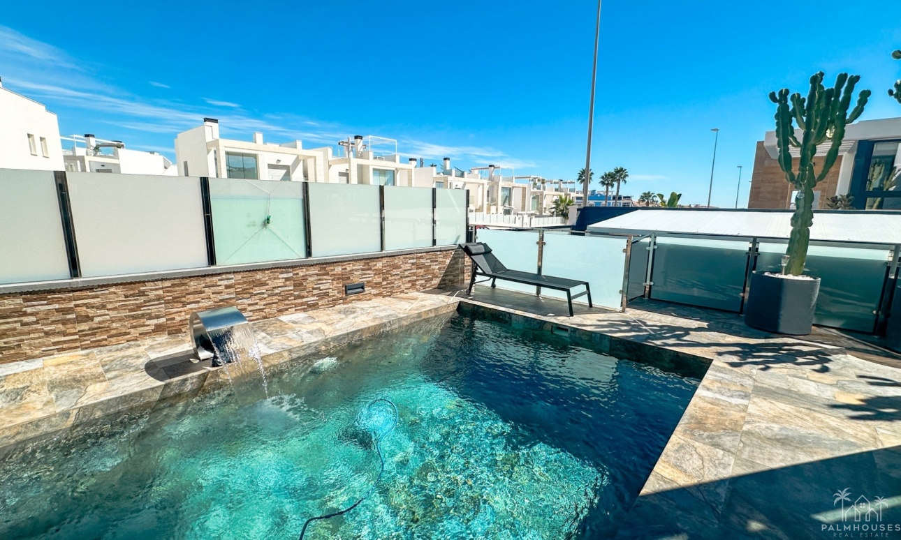 Resale - Villa - Orihuela Costa - Costa Blanca