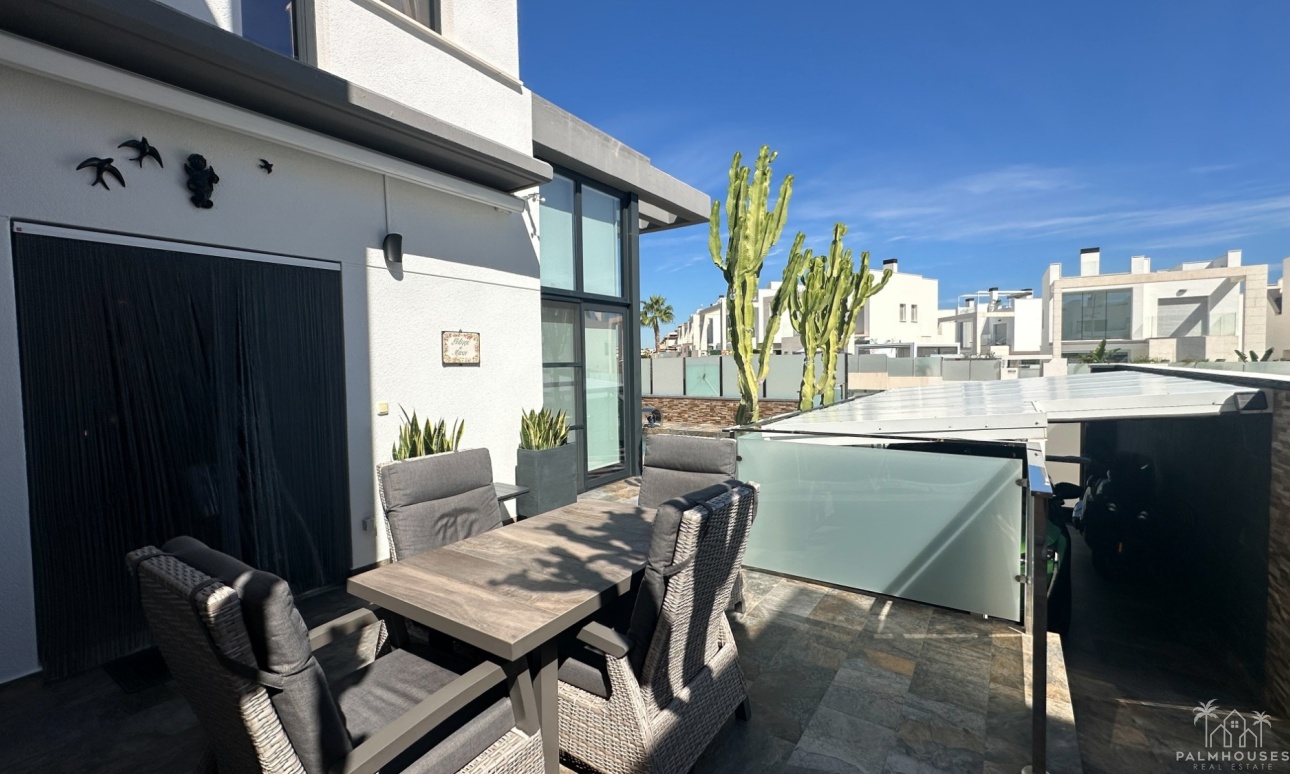 Resale - Villa - Orihuela Costa - Costa Blanca