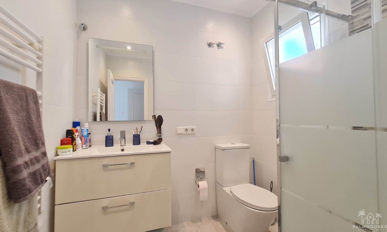 Resale - Villa - Orihuela Costa - La Florida
