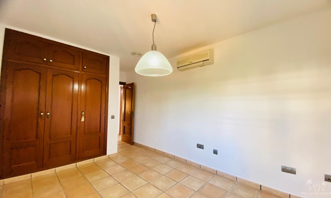 Resale - Villa - Orihuela Costa - La Florida