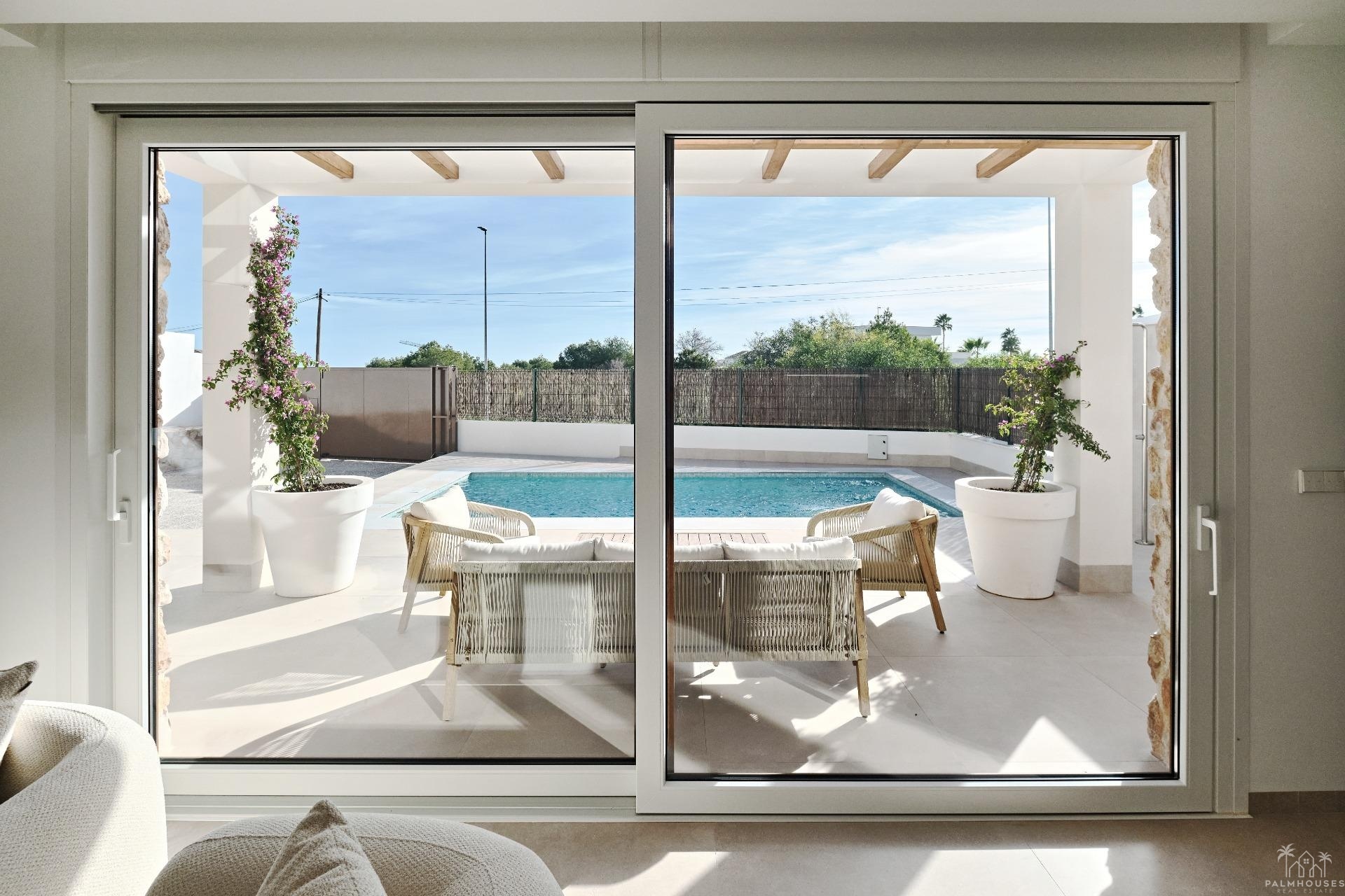 Resale - Villa - Orihuela Costa - Lomas de Don Juan