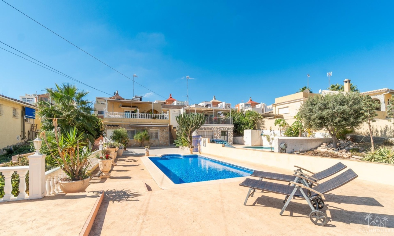 Resale - Villa - Orihuela Costa - Los Balcones