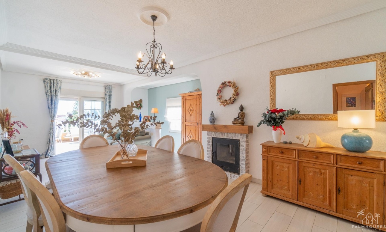 Resale - Villa - Orihuela Costa - Los Balcones