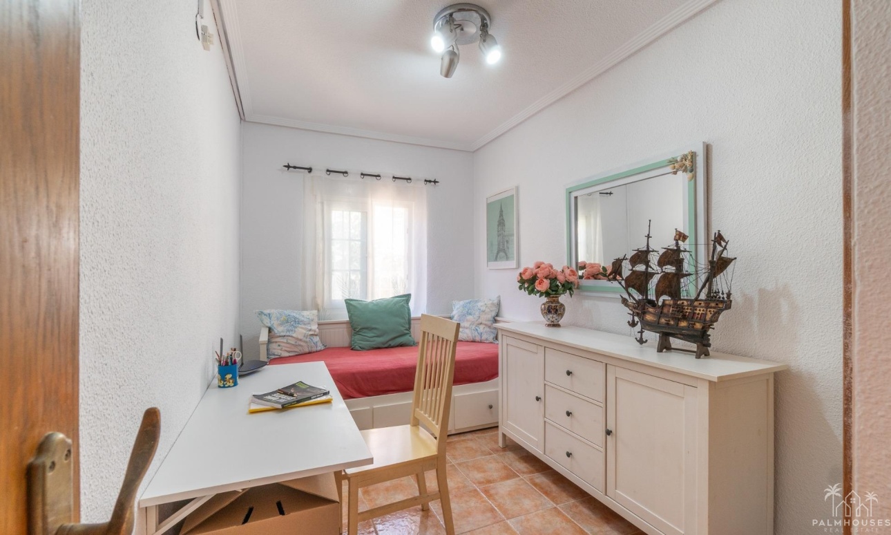 Resale - Villa - Orihuela Costa - Los Balcones