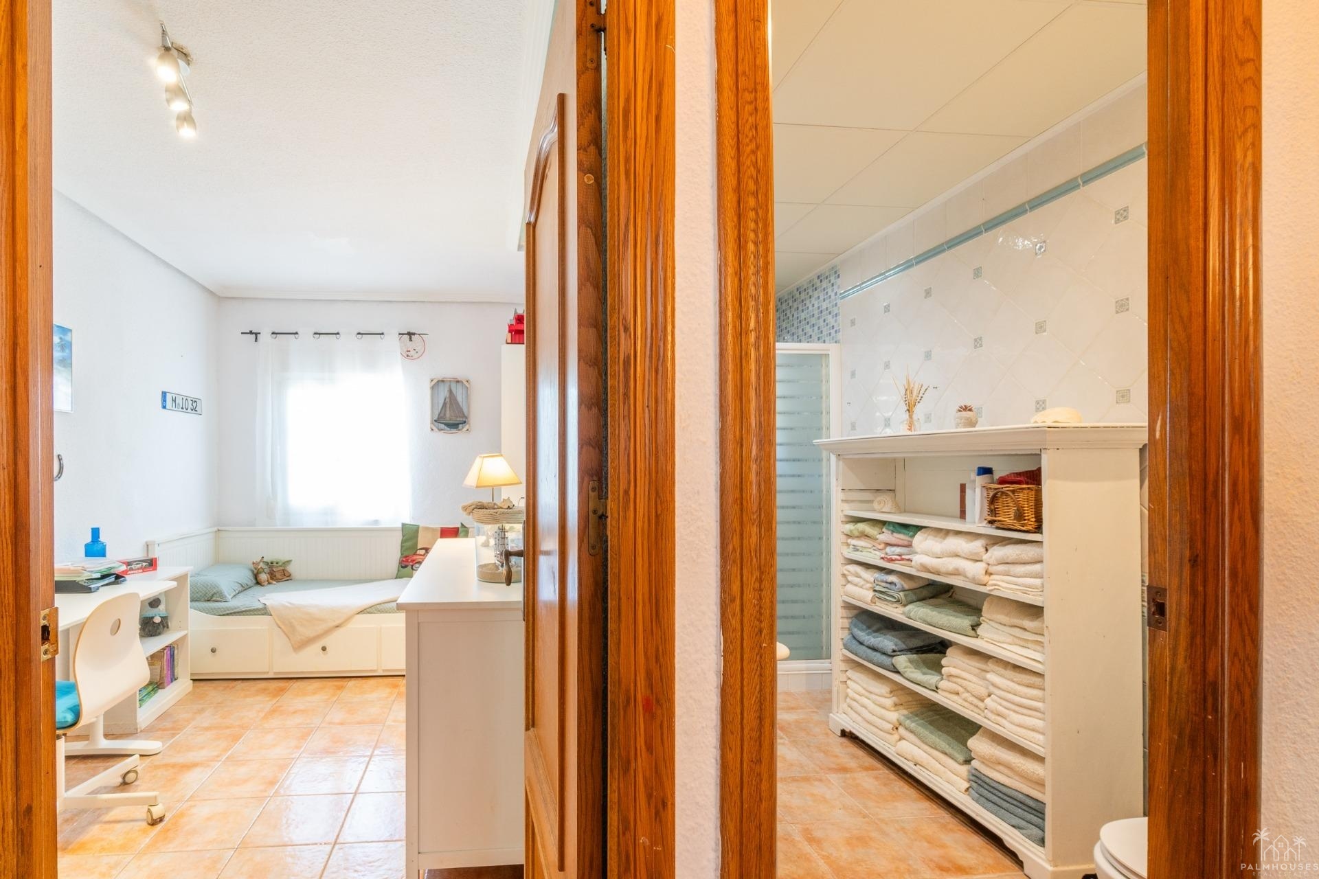 Resale - Villa - Orihuela Costa - Los Balcones