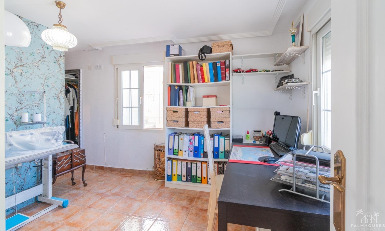 Resale - Villa - Orihuela Costa - Los Balcones