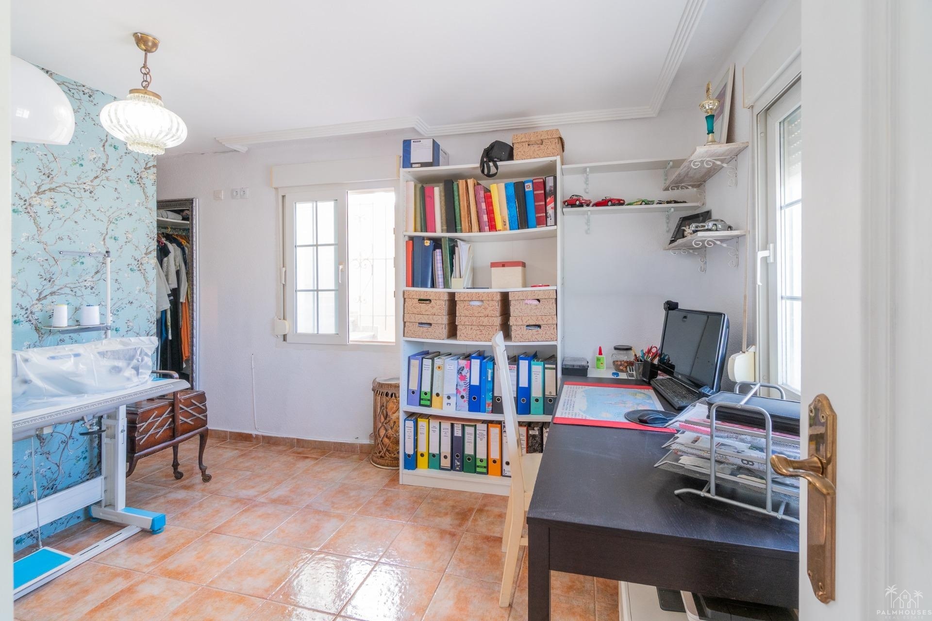 Resale - Villa - Orihuela Costa - Los Balcones