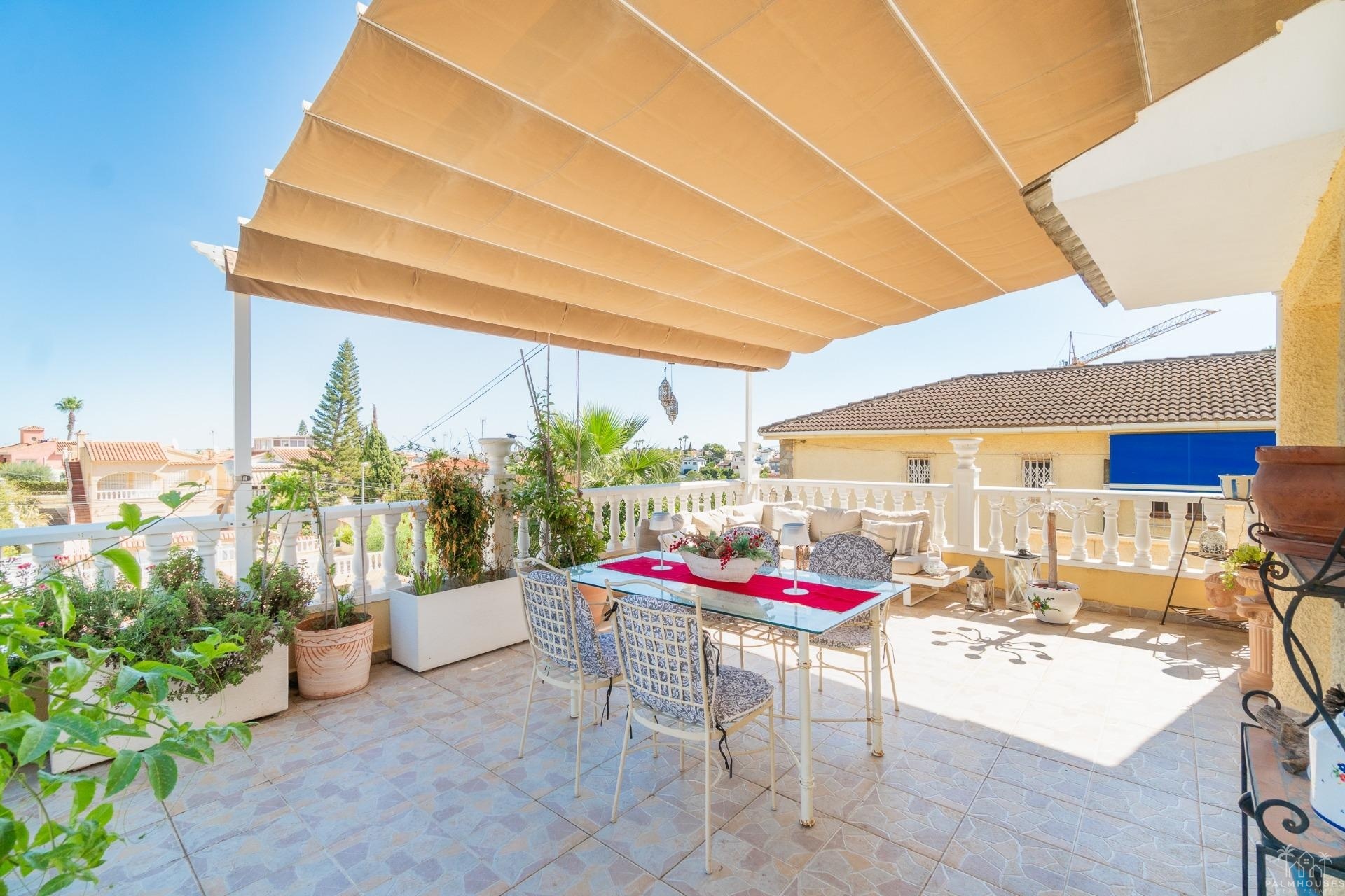 Resale - Villa - Orihuela Costa - Los Balcones