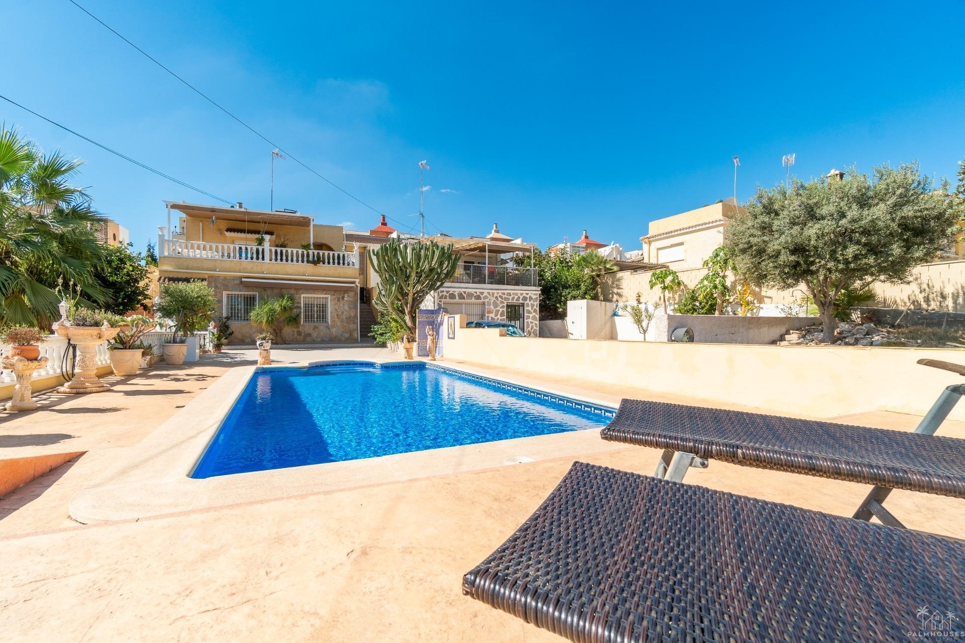 Resale - Villa - Orihuela Costa - Los Balcones
