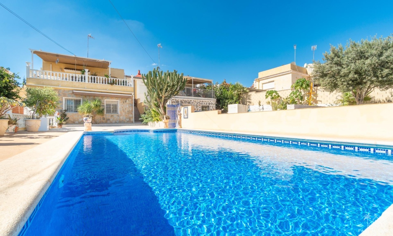 Resale - Villa - Orihuela Costa - Los Balcones