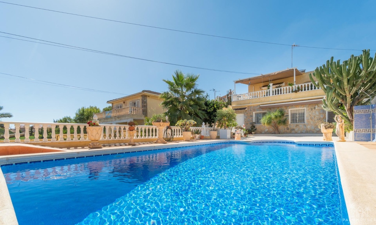 Resale - Villa - Orihuela Costa - Los Balcones