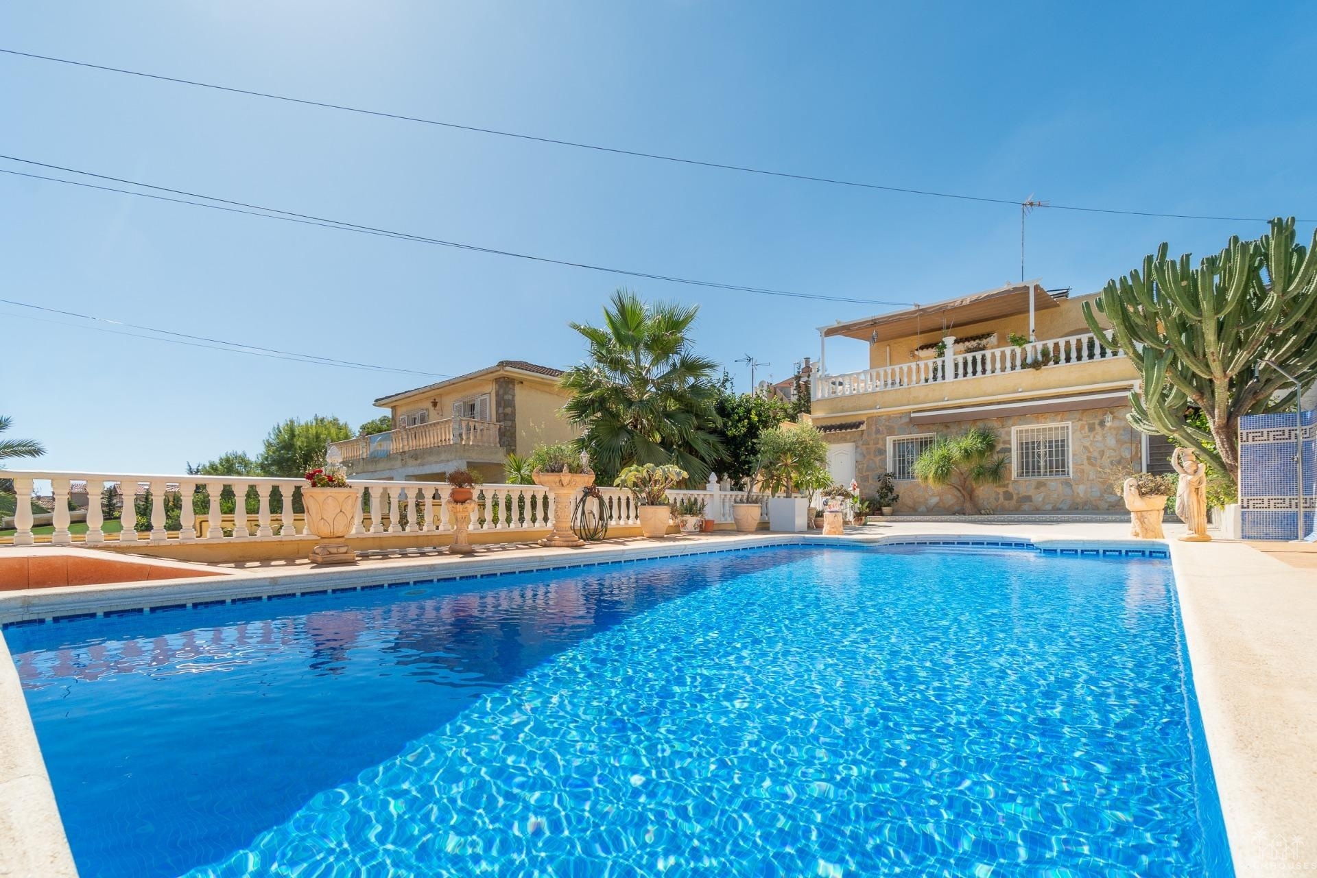 Resale - Villa - Orihuela Costa - Los Balcones