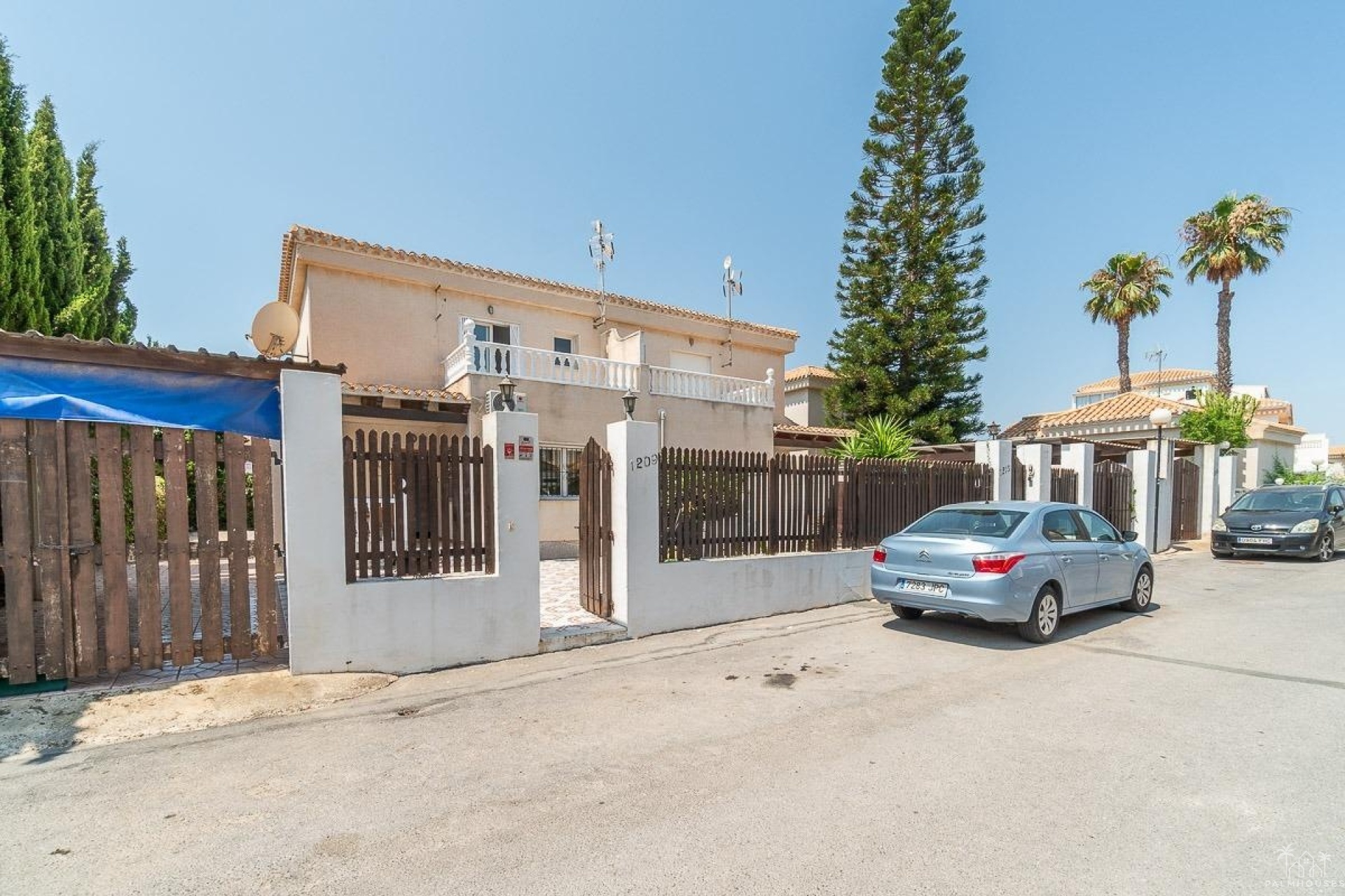 Resale - Villa - Orihuela Costa - Playa Flamenca