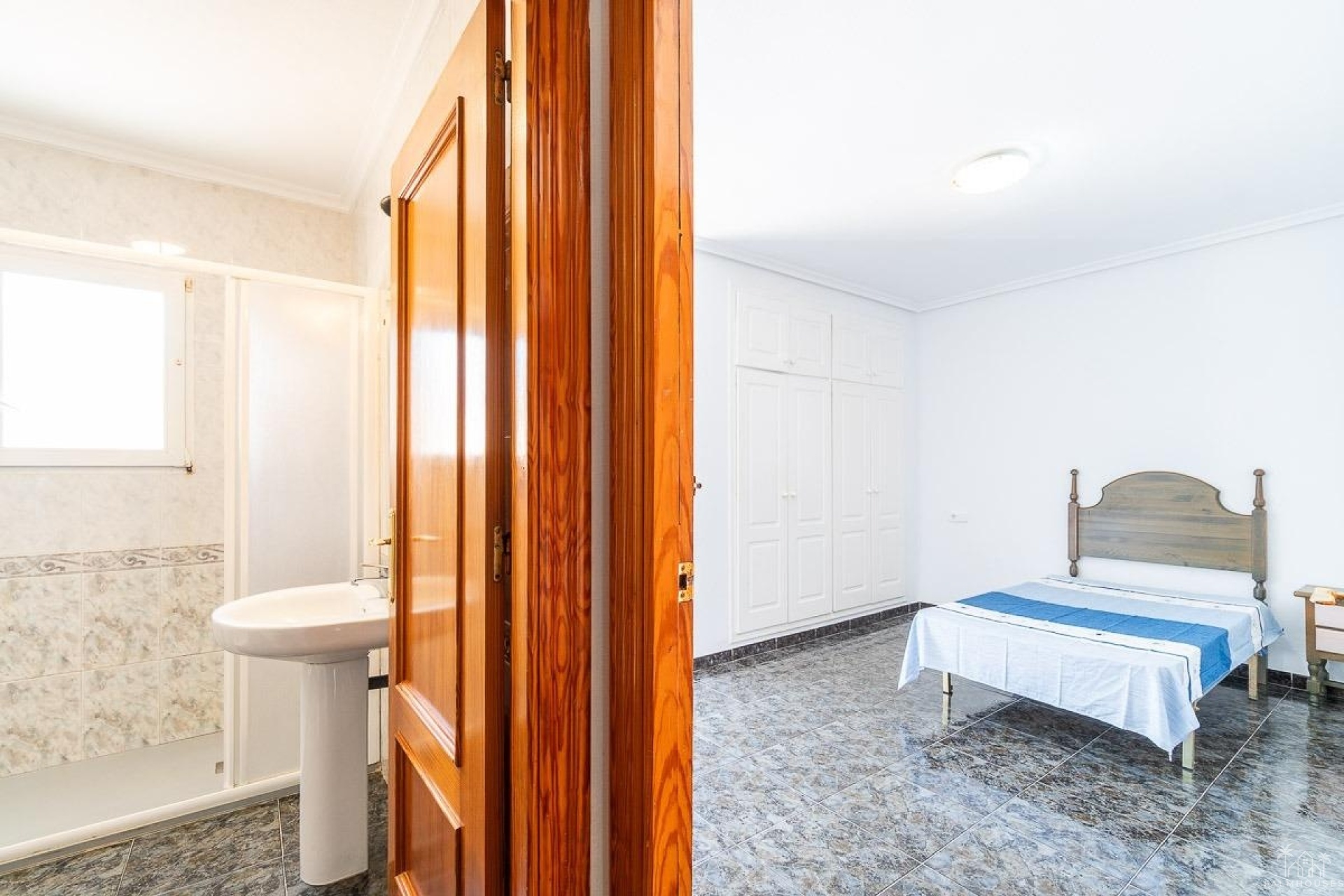 Resale - Villa - Orihuela Costa - Playa Flamenca