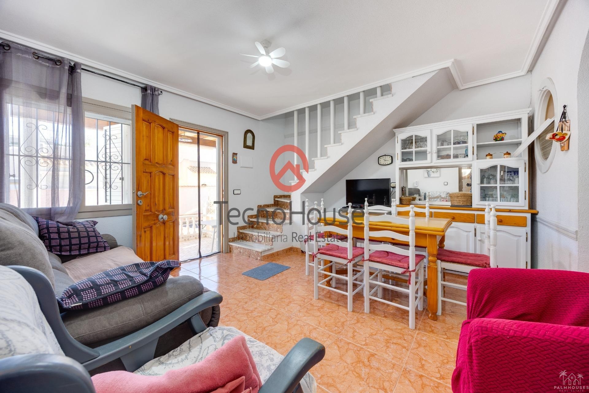 Resale - Villa - Orihuela Costa - Playa Flamenca