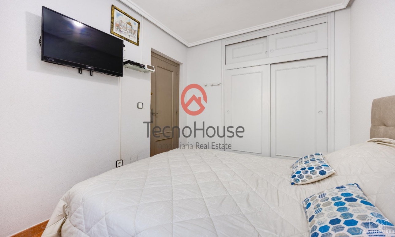 Resale - Villa - Orihuela Costa - Playa Flamenca