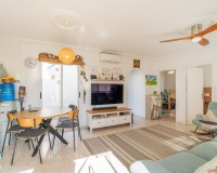 Resale - Villa - Orihuela Costa - Punta Prima