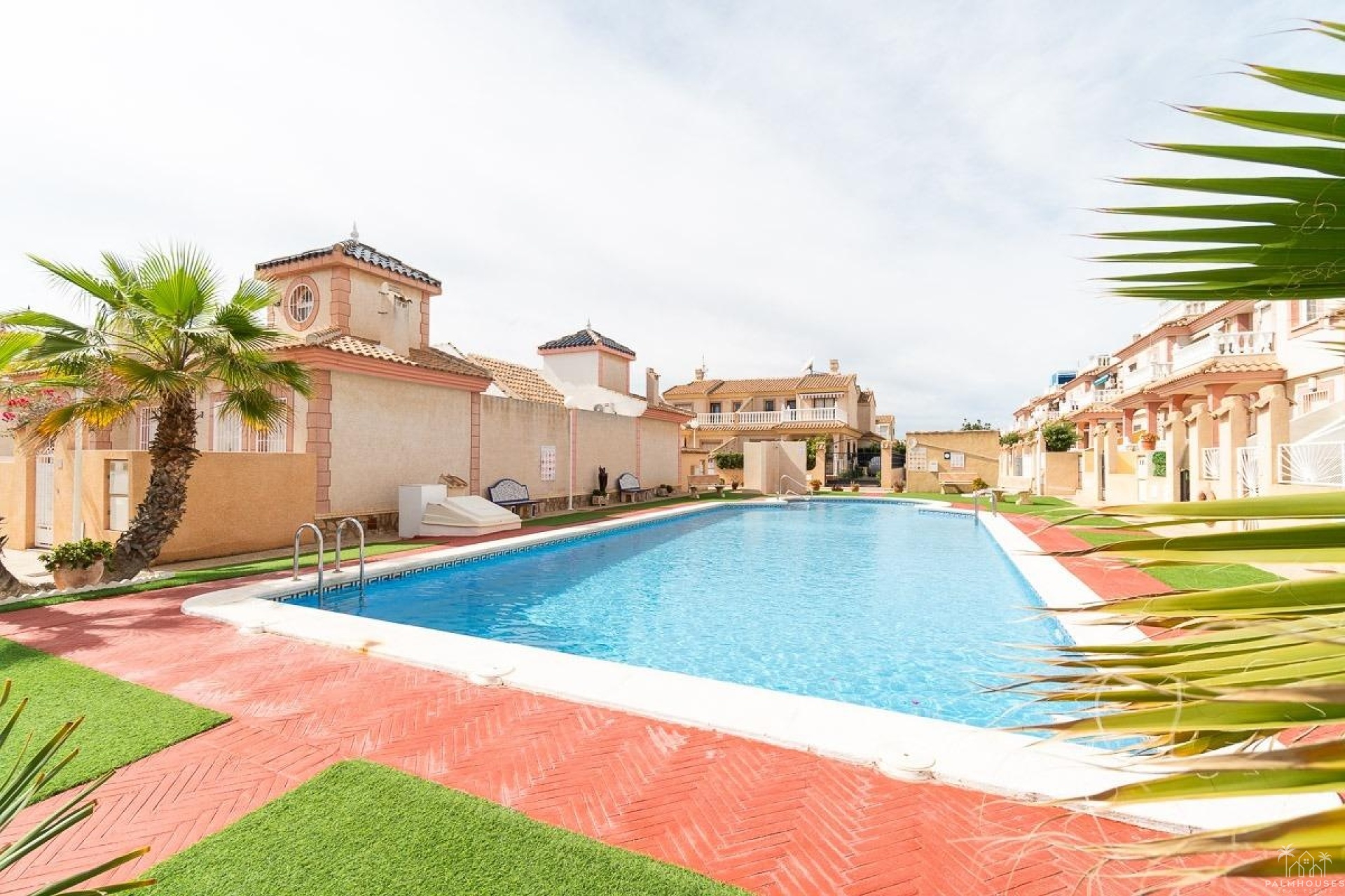 Resale - Villa - Orihuela Costa - Punta Prima