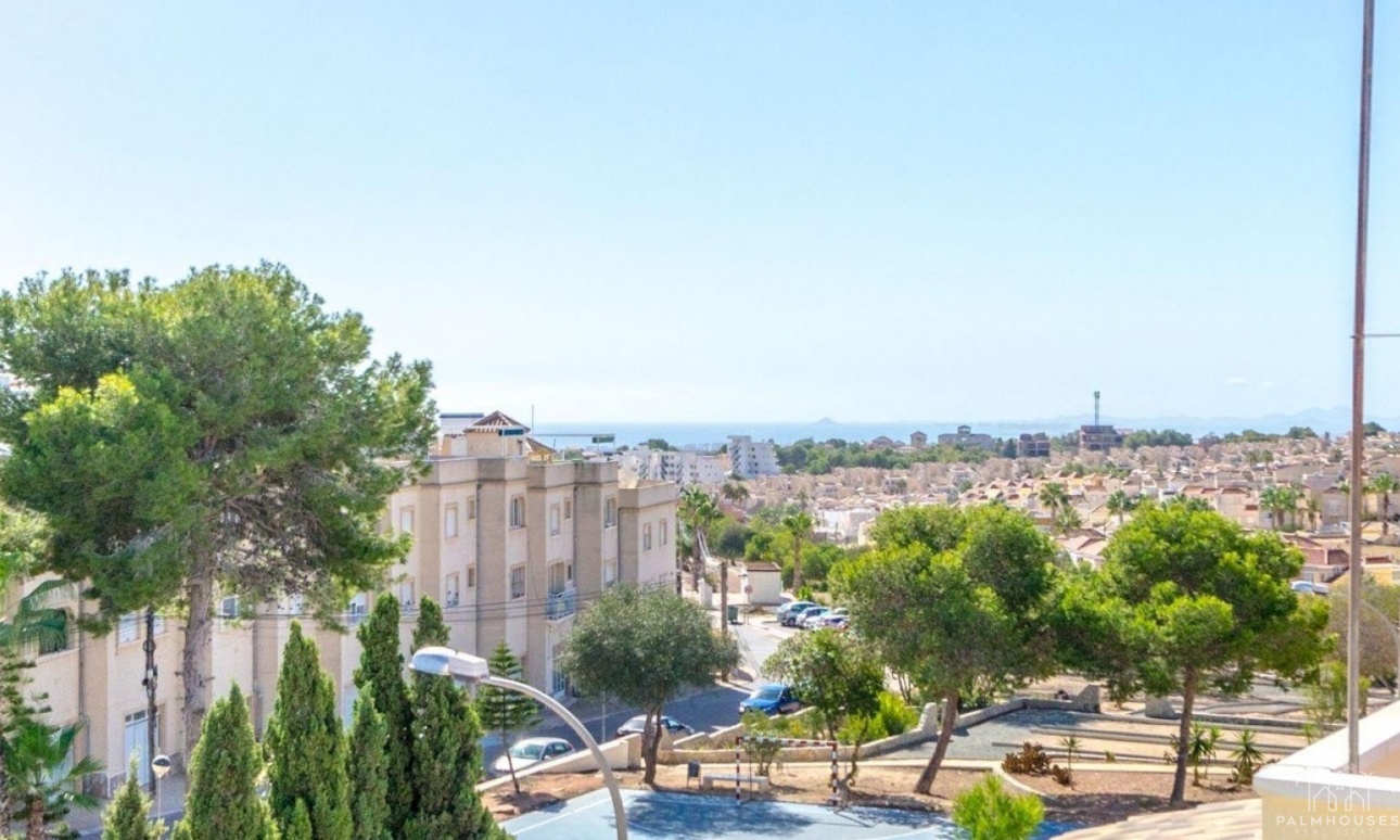Resale - Villa - Orihuela Costa - Villamartin
