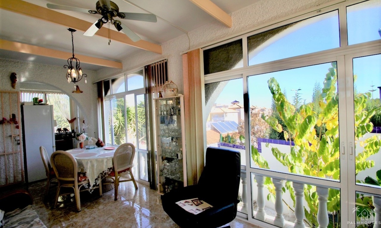 Resale - Villa - Orihuela Costa - Villamartin