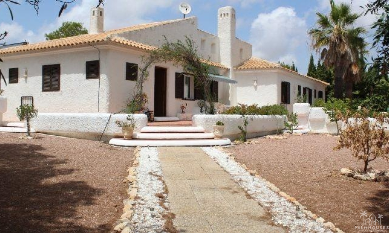Resale - Villa - Orihuela Costa - Villamartin