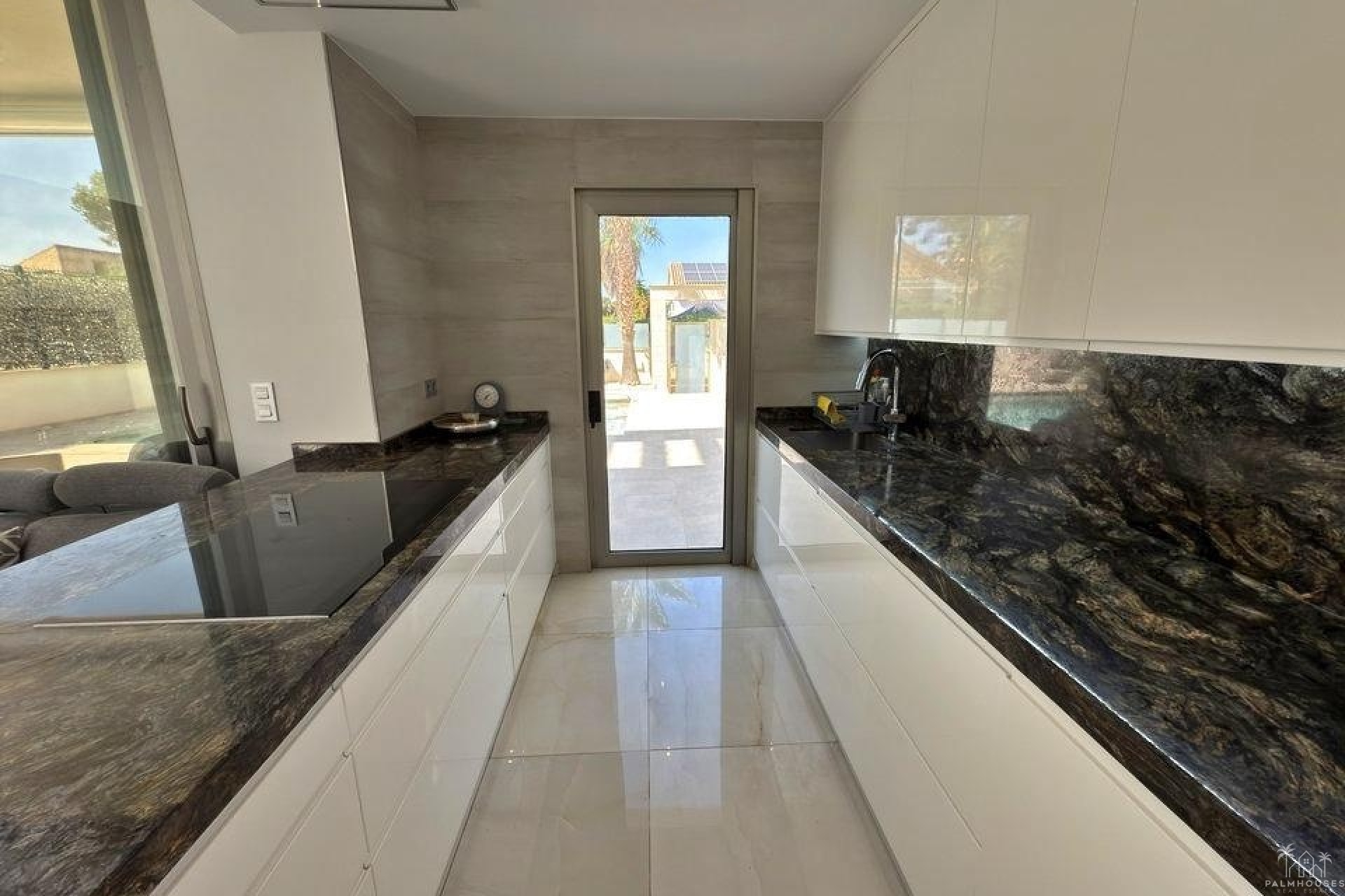 Resale - Villa - Orihuela Costa - Villamartin