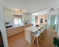 Resale - Villa - Orihuela Costa - Villamartin