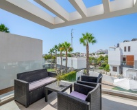 Resale - Villa - Orihuela Costa - Villamartin