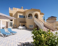 Resale - Villa - Orihuela Costa