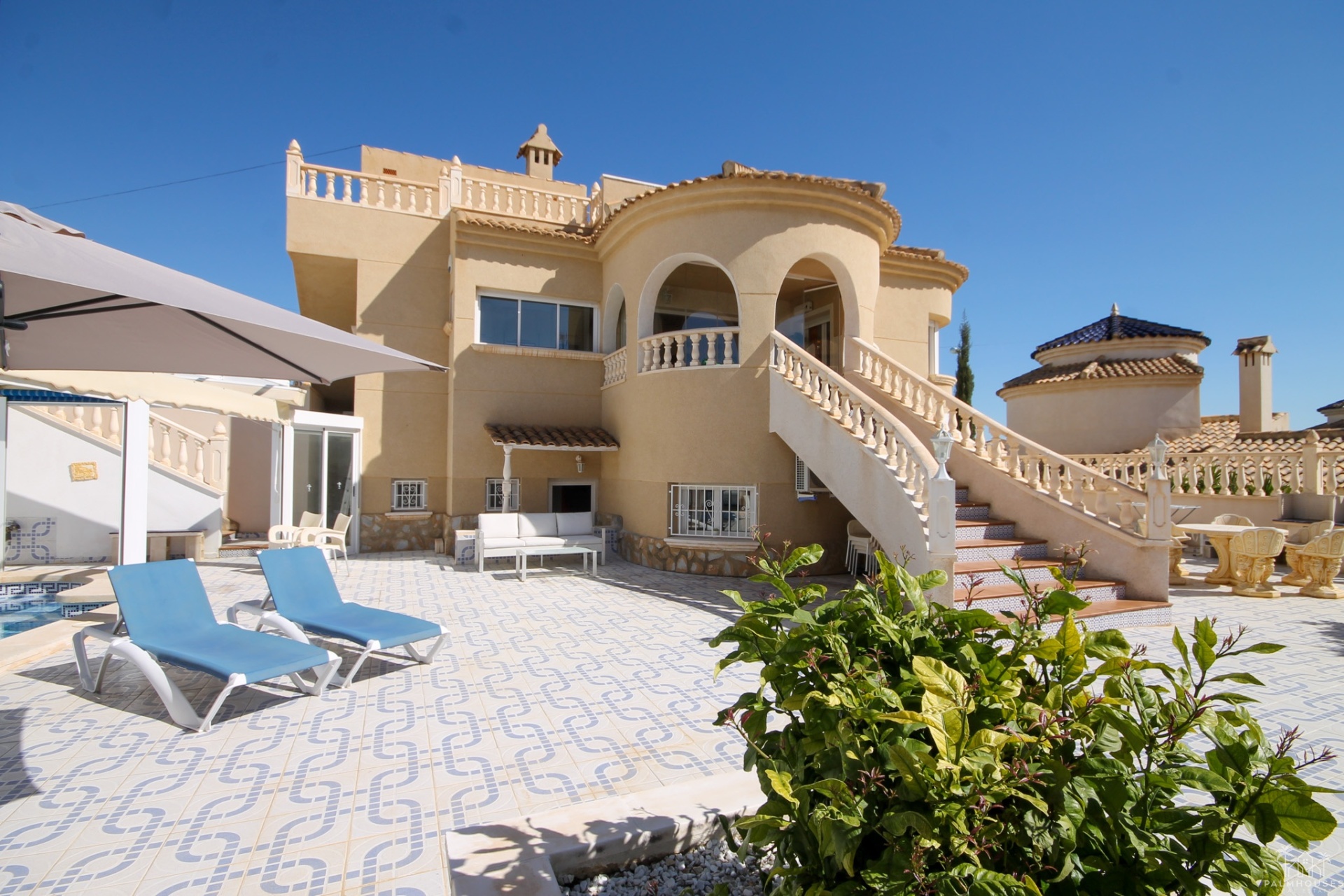 Resale - Villa - Orihuela Costa