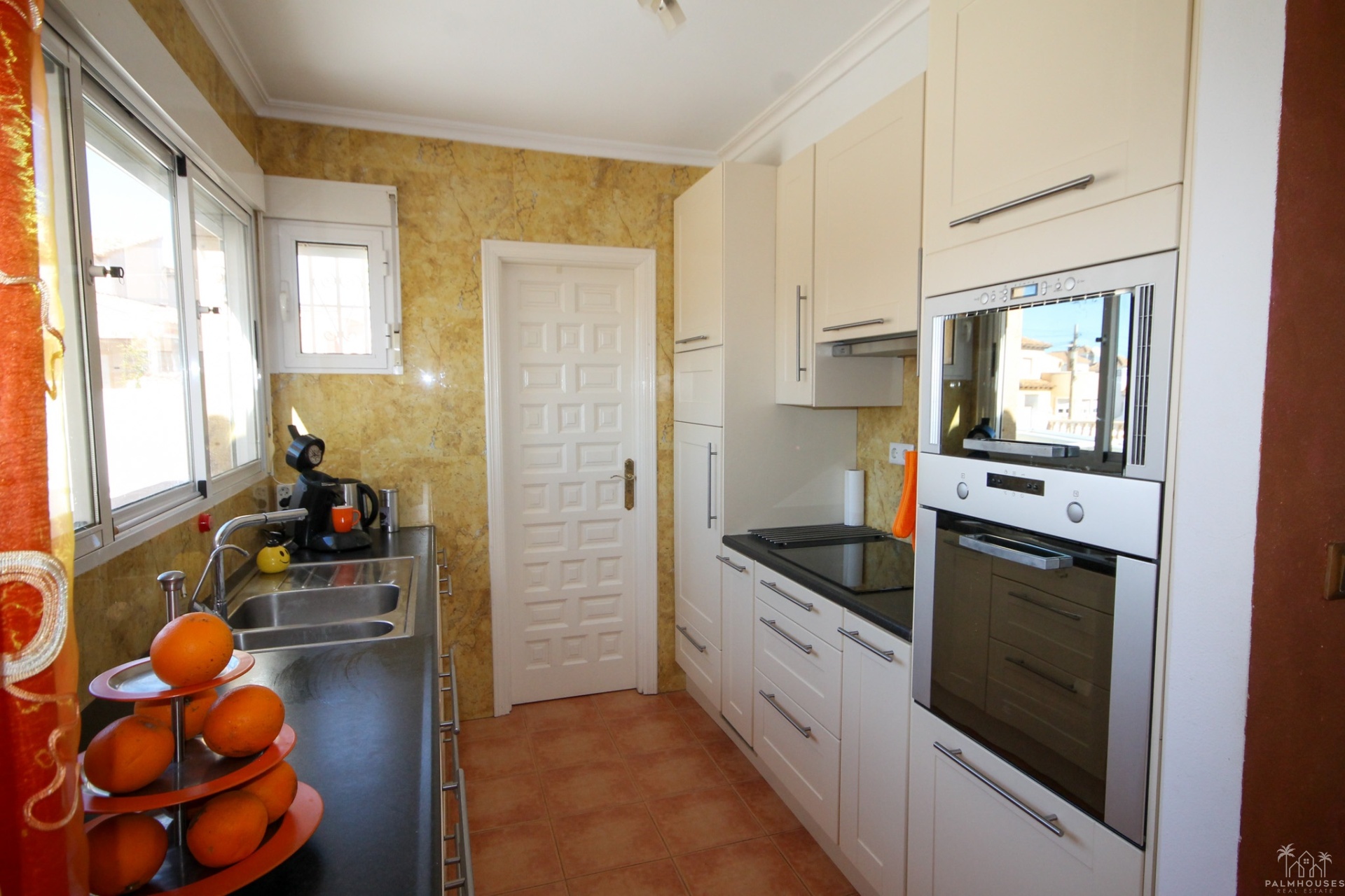 Resale - Villa - Orihuela Costa