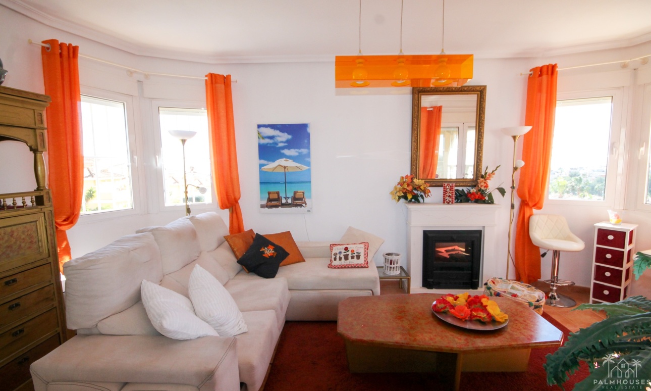 Resale - Villa - Orihuela Costa