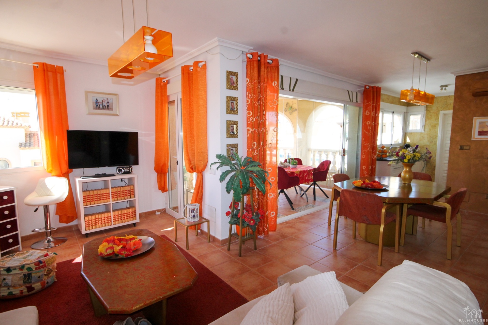 Resale - Villa - Orihuela Costa
