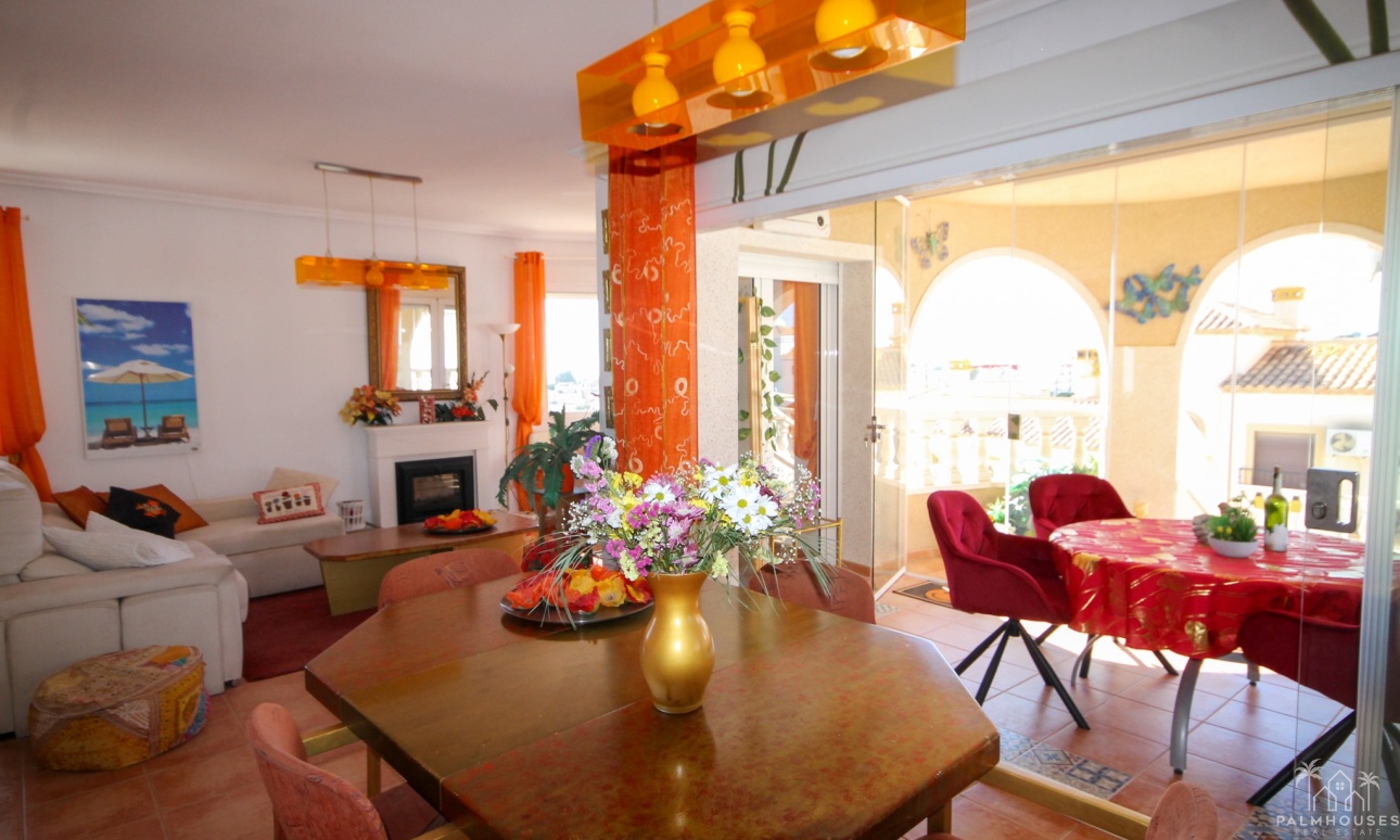 Resale - Villa - Orihuela Costa
