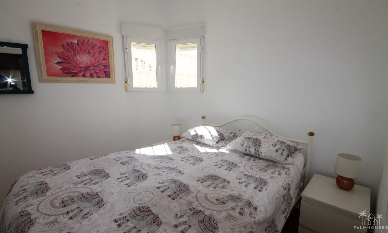 Resale - Villa - Orihuela Costa